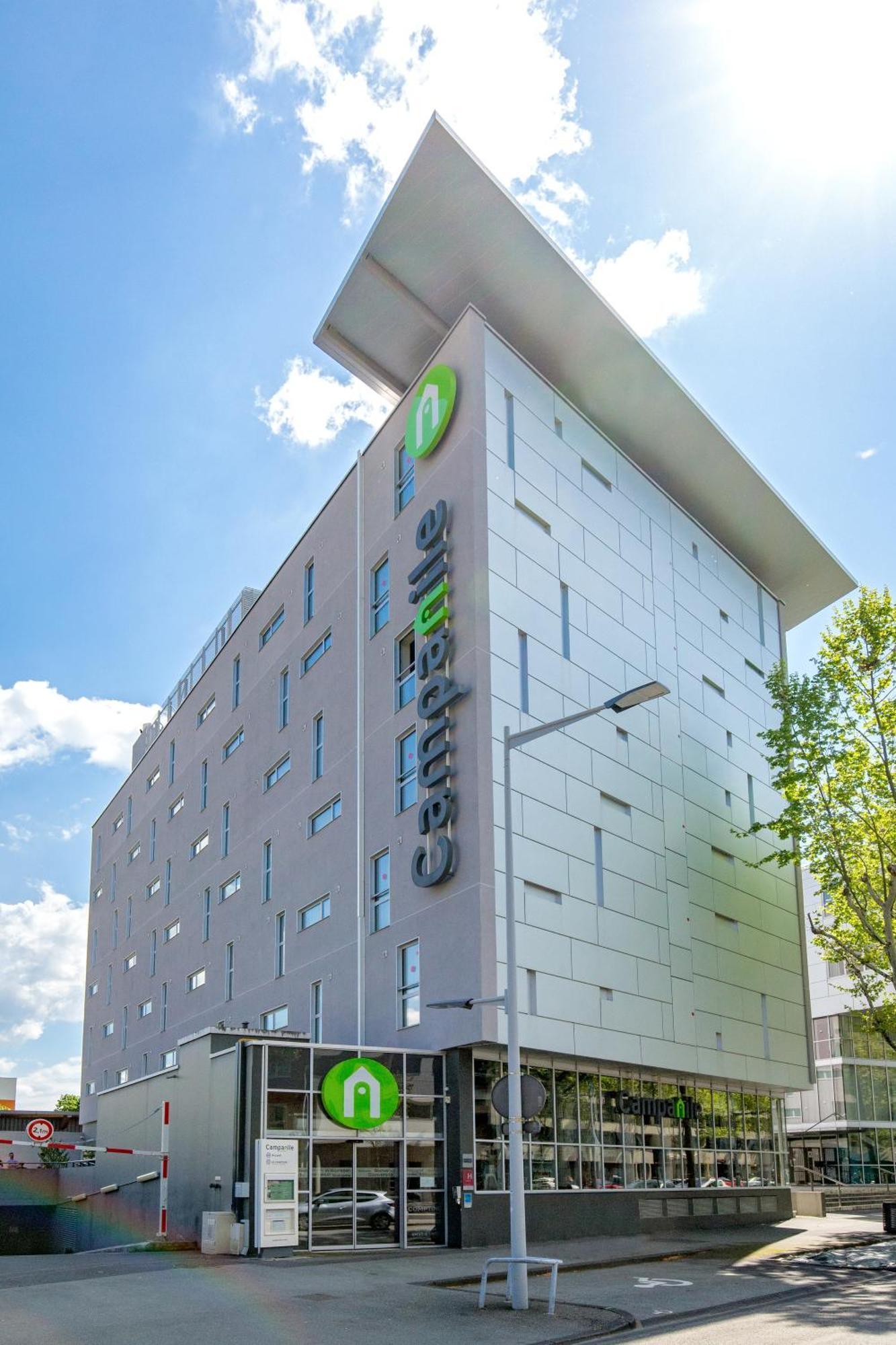 Hotel Campanile Clermont Ferrand Centre Exterior foto